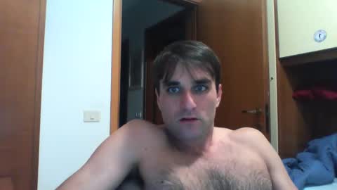 Snapshot of bluejoee chatting on October 20, 4:56 pm bluejoee online show from October 20, 4:56 pm