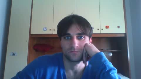 bluejoee online show from December 19, 1:50 pm