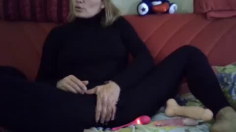 Blueviolet78 and.. online show from March 9, 1:59 pm