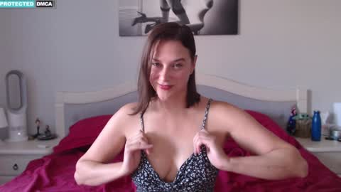 Stacey online show from January 19, 1:48 am