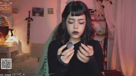 Snapshot of blushing_nymph chatting on October 4, 3:37 am Im Nym Justa nymph on twitter and IG online show from October 4, 3:37 am