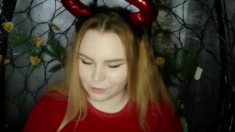 blushing_star online show from February 22, 10:19 am