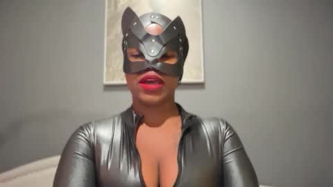 Snapshot of bnwo_goddess chatting on October 14, 7:39 pm online show from October 14, 7:39 pm