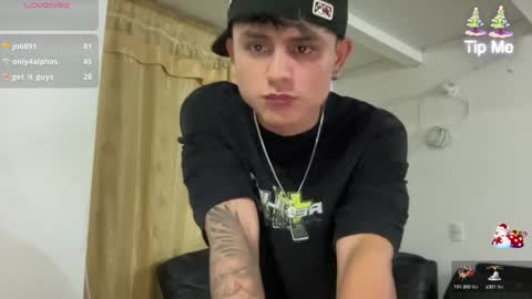 Snapshot of bob_pettersonn chatting on December 2, 7:52 am Bob INDEPENDENT MODEL online show from December 2, 7:52 am