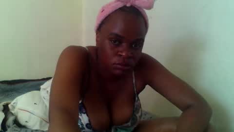 bobbies online show from January 15, 10:35 am