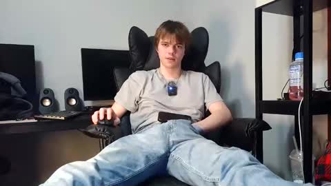 bobby72738 online show from December 15, 6:31 am