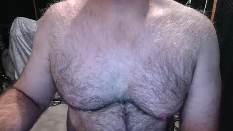 BobbyHill27b online show from November 15, 1:07 am