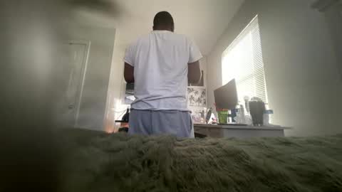 Luv bug  online show from March 28, 9:49 pm