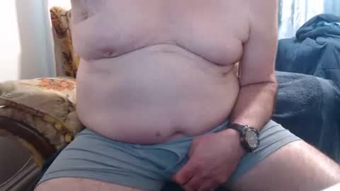 Snapshot of bolbil1 chatting on January 7, 2:19 pm bolbil1 online show from January 7, 2:19 pm