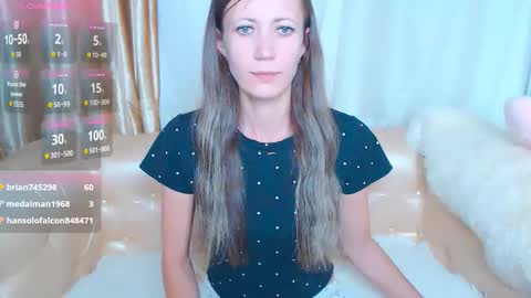 Mia online show from October 16, 6:35 am