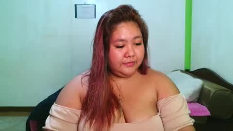 bombastic_darla online show from April 13, 7:45 am