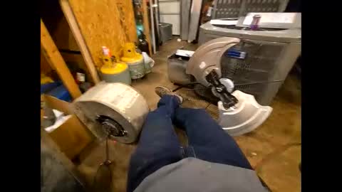 bombinshaman online show from December 4, 4:28 pm