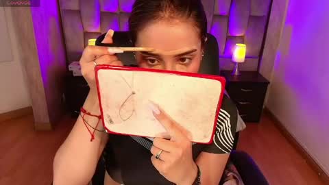 bonnali_lune online show from April 13, 10:47 pm