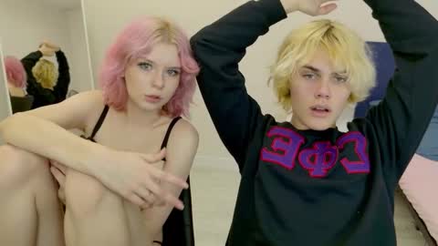 Jessy  Mark online show from October 26, 5:34 pm