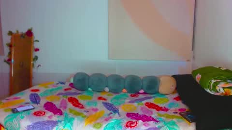 Bonnie Y Ash online show from January 13, 1:35 am