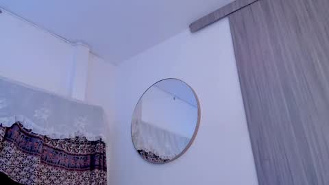   online show from April 11, 7:45 am