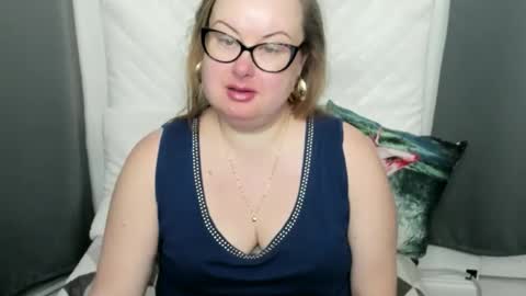 Bonnie online show from November 26, 5:16 am