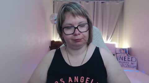 bonnnyboobsy online show from May 23, 6:59 pm