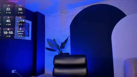 Bonny online show from April 11, 8:13 pm