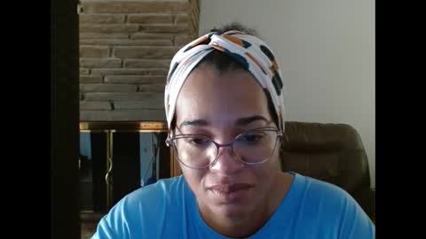 Snapshot of bonvivantb chatting on October 9, 1:38 pm Queen Bon Vivantt online show from October 9, 1:38 pm