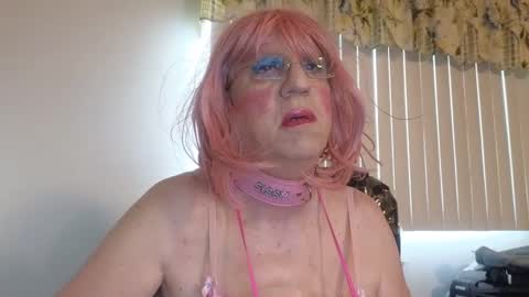 sissy slut boobi online show from September 8, 9:58 pm