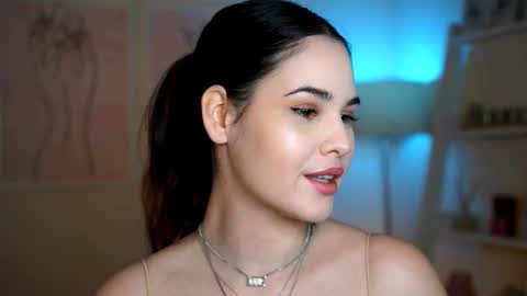 Snapshot of boobyybliss chatting on October 15, 8:26 am boobyybliss online show from October 15, 8:26 am