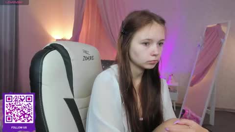 Snapshot of booozekirs_ chatting on September 14, 3:53 am Milena online show from September 14, 3:53 am