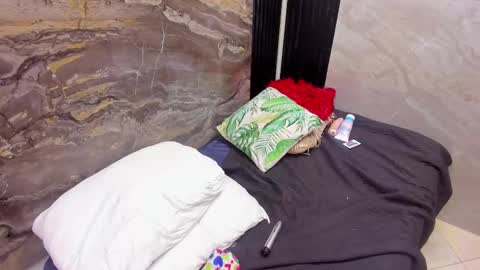 Snapshot of bora_lajuana chatting on September 14, 7:21 am online show from September 14, 7:21 am
