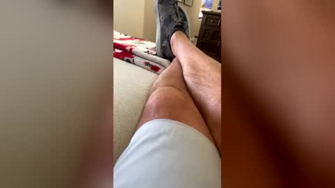 bourbonman144 online show from November 28, 10:39 pm