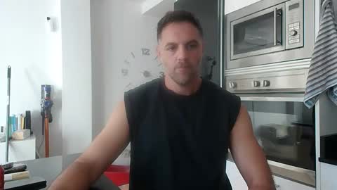 Snapshot of boxing__spf chatting on October 22, 1:35 pm boxing__spf online show from October 22, 1:35 pm
