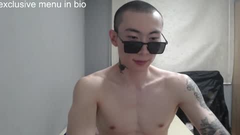 boxman556990 online show from June 3, 4:26 am