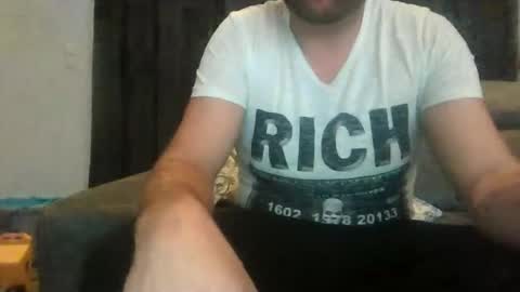 Snapshot of boy27weert chatting on October 15, 9:59 pm Nope online show from October 15, 9:59 pm
