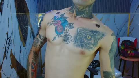 boy_tatto77 online show from June 5, 2:00 pm