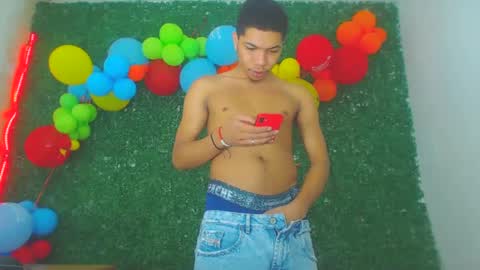 jhon deivis online show from February 11, 3:50 am