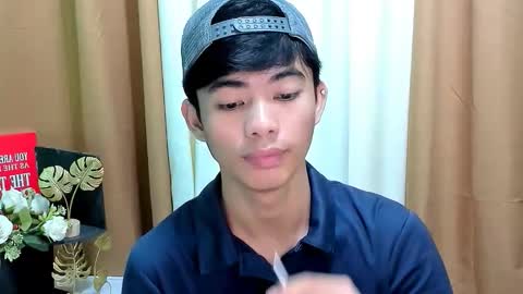 HI IM JAMES DONT FORGET GIVE ME THUMBS UP AND JOIN TO MY FANCLUB online show from November 23, 2:37 pm