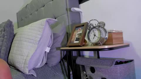 boys_blackandwhite online show from September 18, 10:58 pm