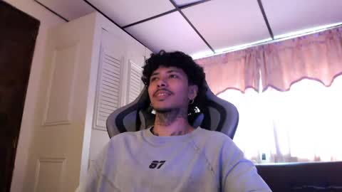 bra_c online show from May 23, 6:48 pm
