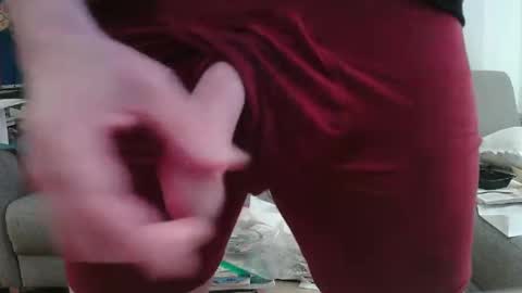 brad1346 online show from April 2, 2:19 am