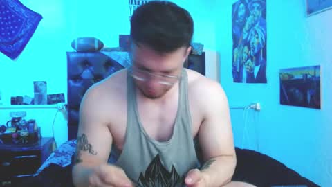 brad hot boy online show from November 14, 6:21 pm