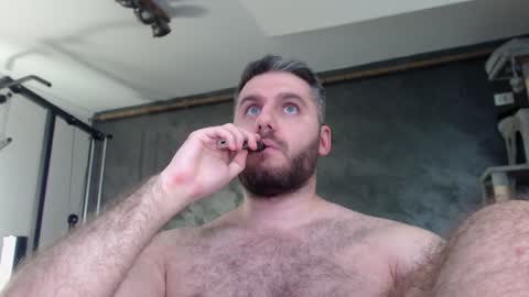 Snapshot of brad_pittfall chatting on January 6, 7:13 pm ask me online show from January 6, 7:13 pm