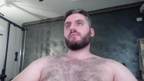 Snapshot of brad_pittfall chatting on January 12, 6:26 pm ask me online show from January 12, 6:26 pm