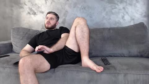 Snapshot of brad_pittfall chatting on February 25, 9:58 pm ask me online show from February 25, 9:58 pm