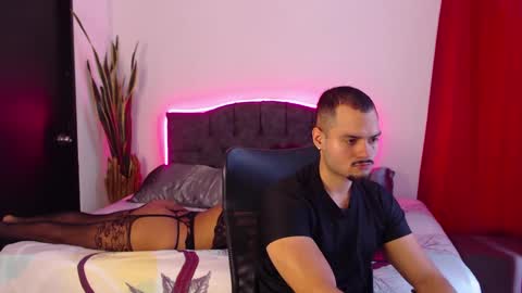 Your favorite couple and the best butt on Chatur online show from September 30, 3:00 pm