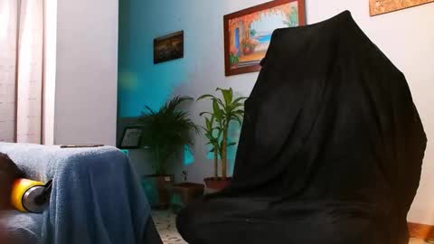 Bradley Martinez online show from November 11, 12:35 am