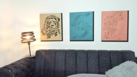 bradleymartin7 online show from April 1, 11:01 pm