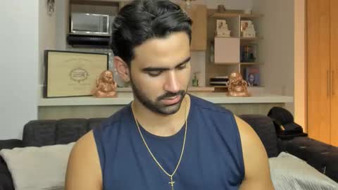 bradleymartin7 online show from November 11, 10:56 pm