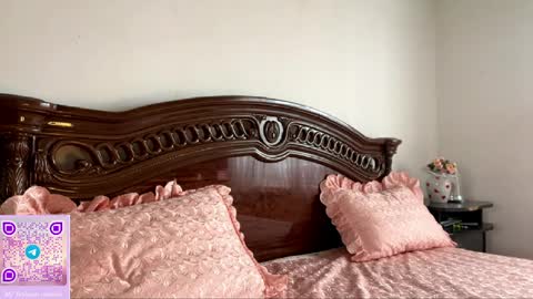 Lilly online show from April 9, 6:19 am