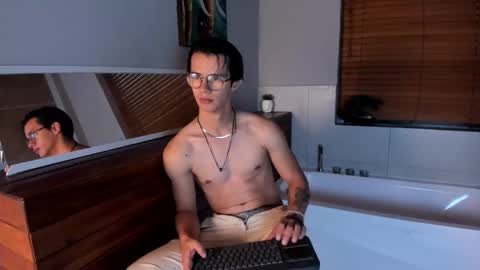 brandon_starkk online show from November 12, 11:56 am