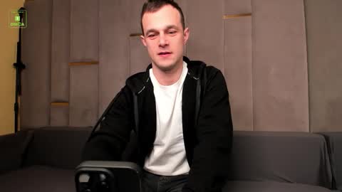 BRANDON online show from March 16, 4:26 am