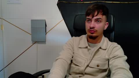 BrandonTateX online show from April 5, 6:43 am